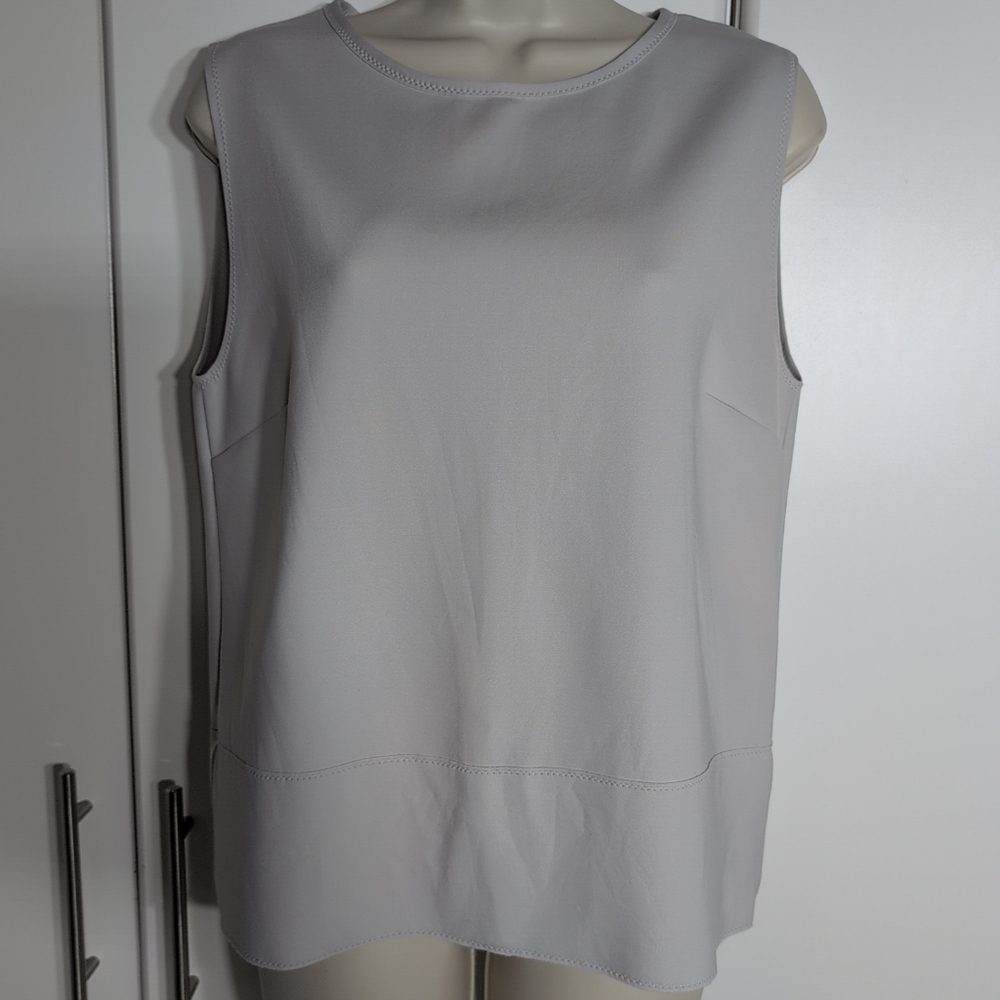 SHAN Gray Boxy Sleeveless Tank Top